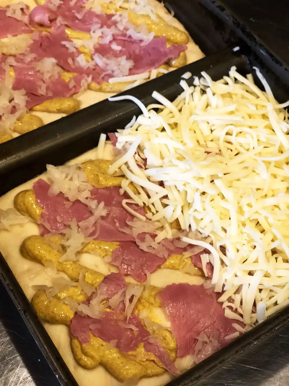 Mustard Pizza