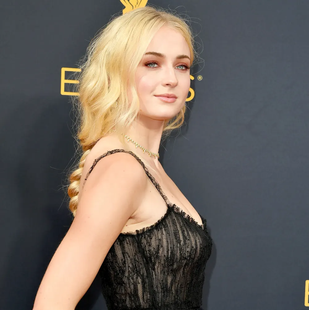 sophie-turner-emmys-2018