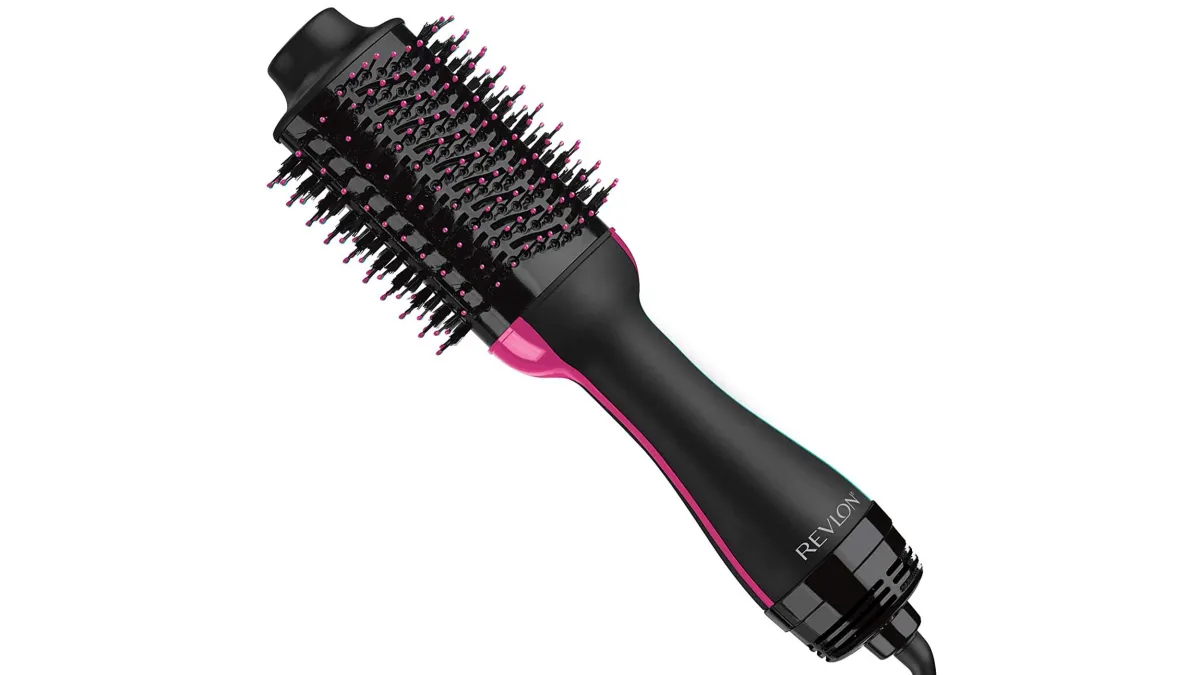 REVLON One-Step Hair Dryer And Volumizer Hot Air Brush