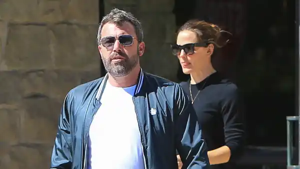 Ben Affleck Attends Church Service With Jennifer Garner Amid His Treatment for Alcoholism