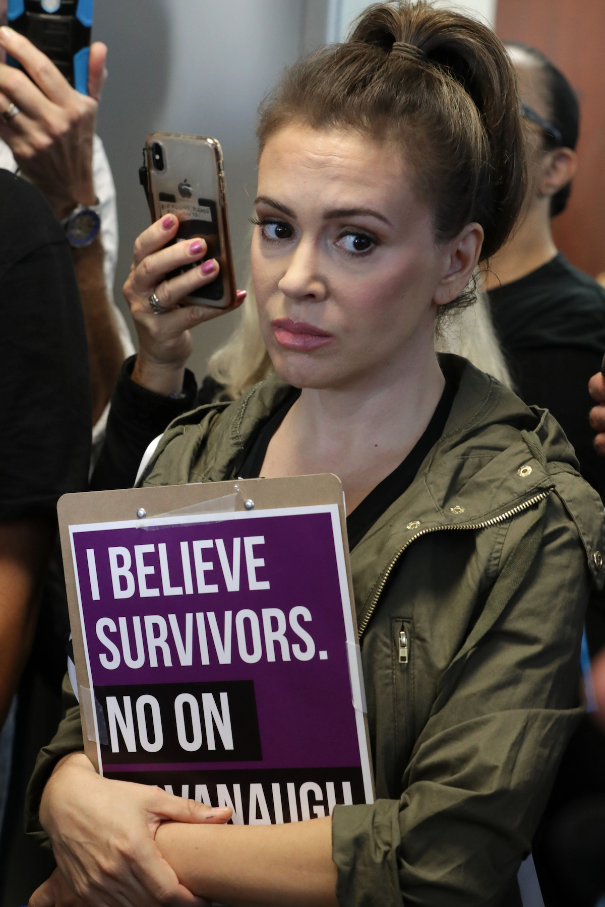 Alyssa Milano speaks out about Brett Kavanaugh confirmation