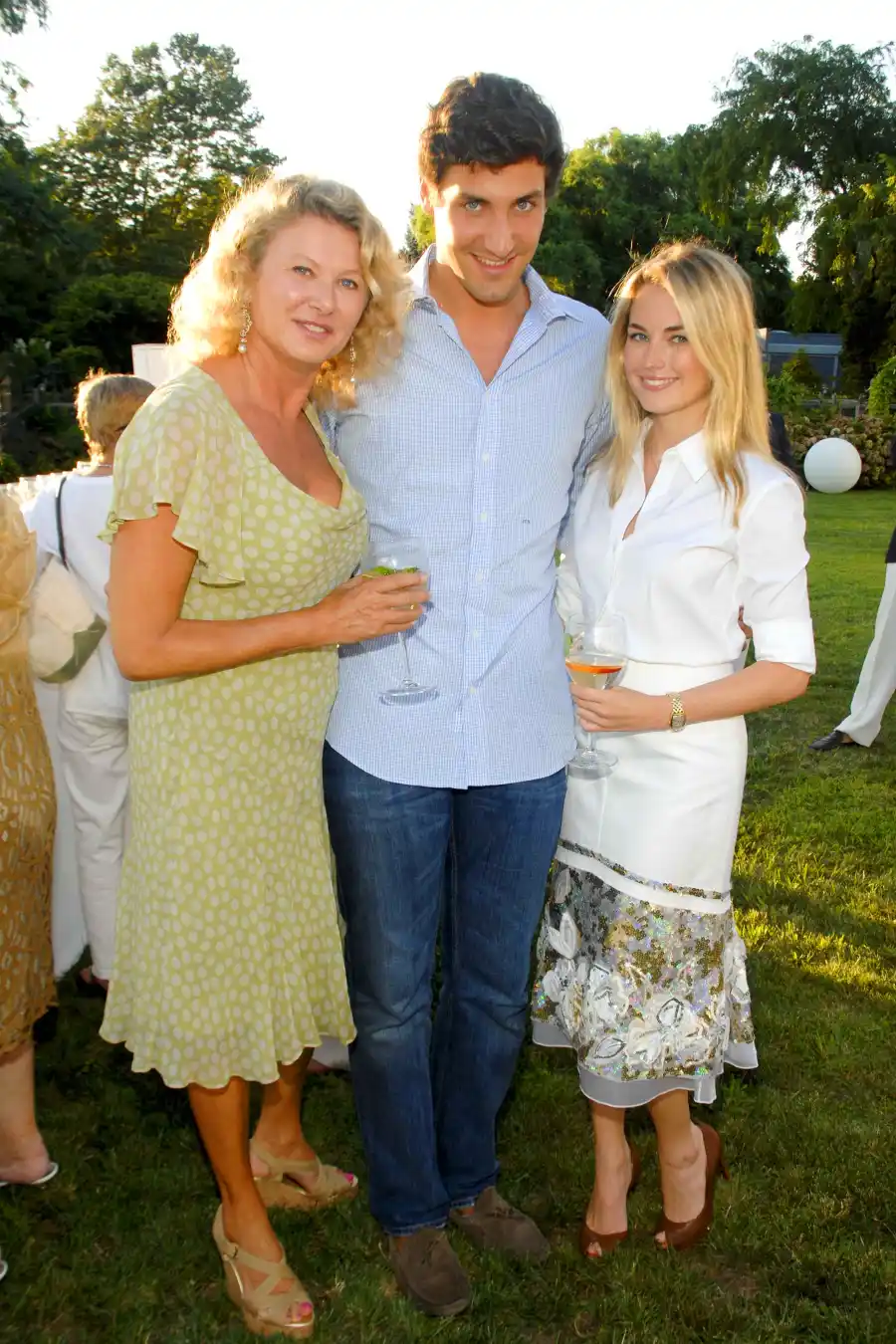 16 of the Hottest Male Royals and Princes Around the World