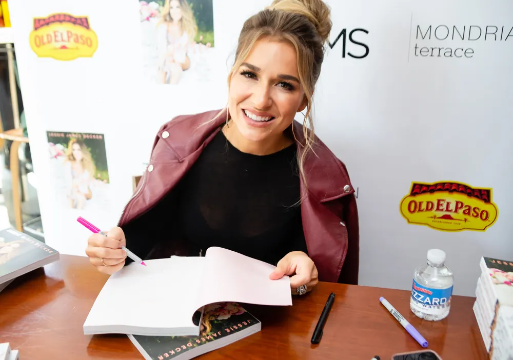 Jessie James Decker