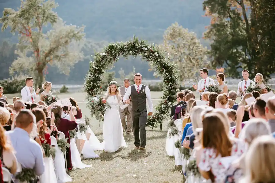 Josie Bates, Kelton Balka, Wedding, Married, Sarah Moser Photography