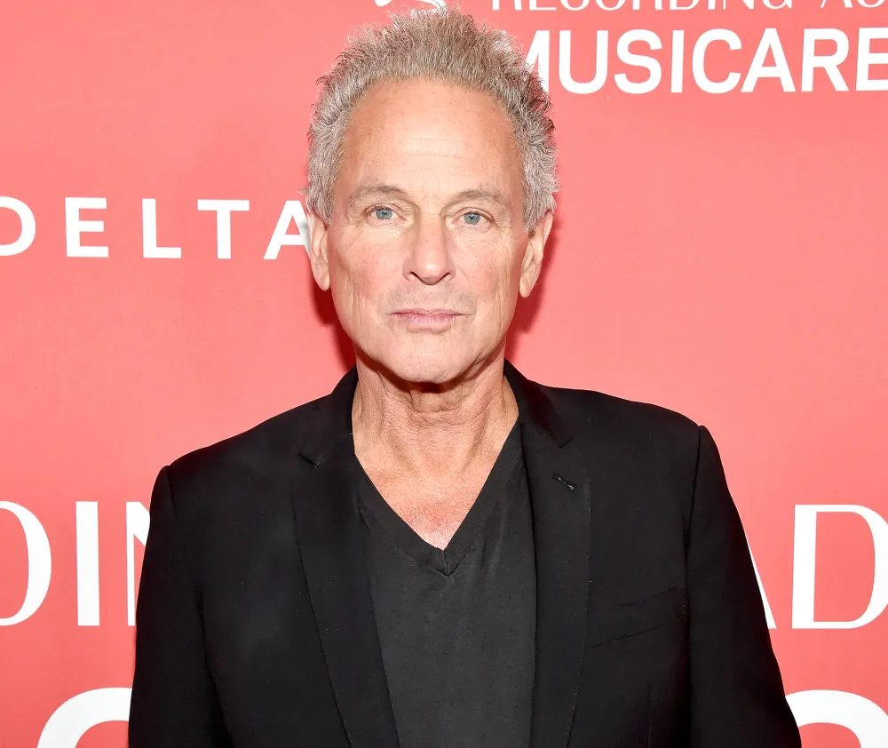 Lindsey Buckingham Sues Former Fleetwood Mac