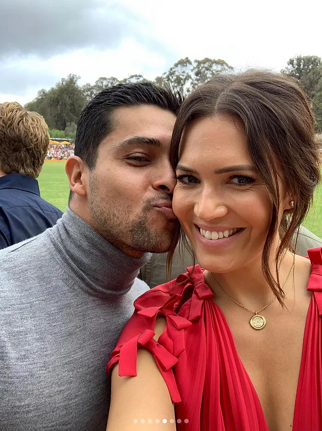 Mandy Moore and Wilmer Valderrama