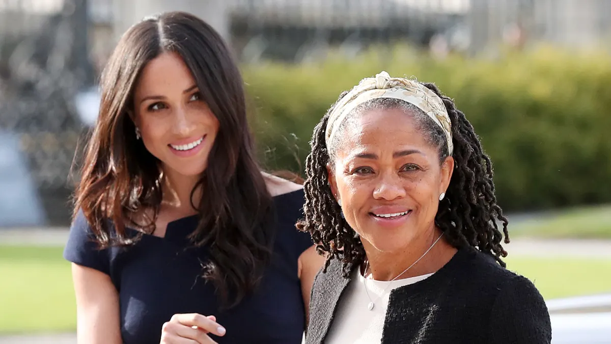 Meghan-Markle-and-her-mother-Doria-Ragland