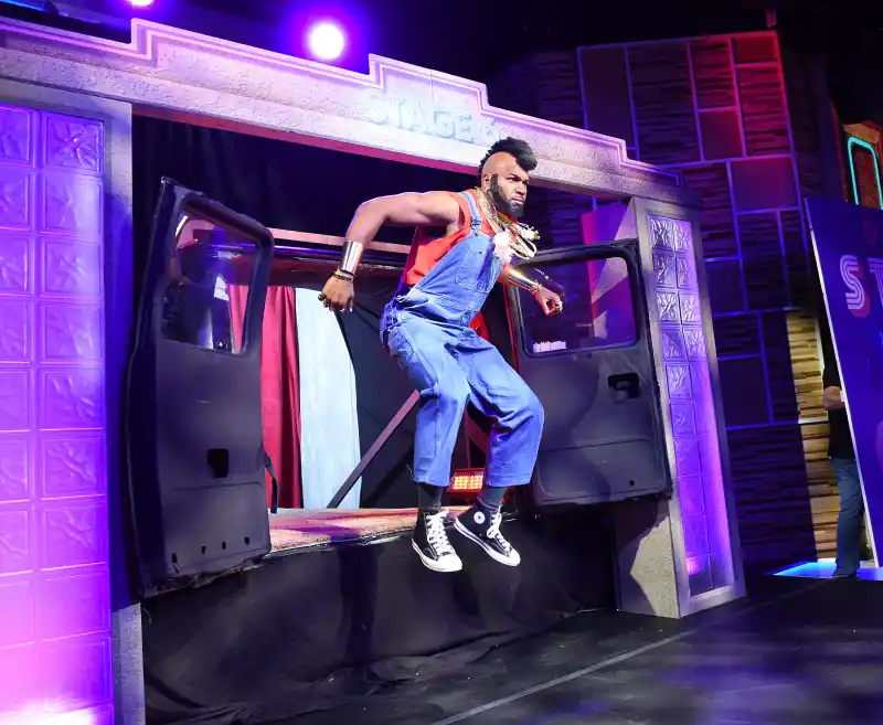 Michael-Strahan-GMA-Halloween