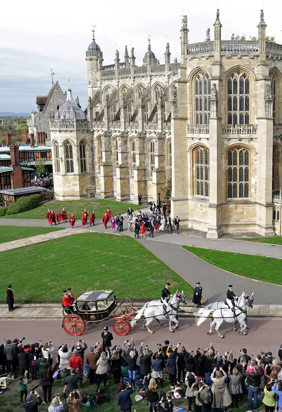 Princess-Eugenie-Jack-Brooksbank-wedding-9