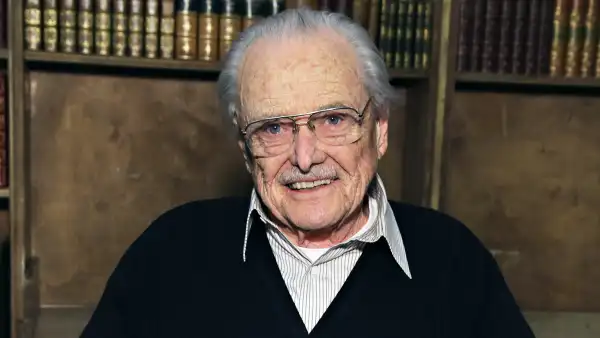 William Daniels, Mr. Feeny From ‘Boy Meets World,’ Stops Burglary at Replica Luxury Handbag