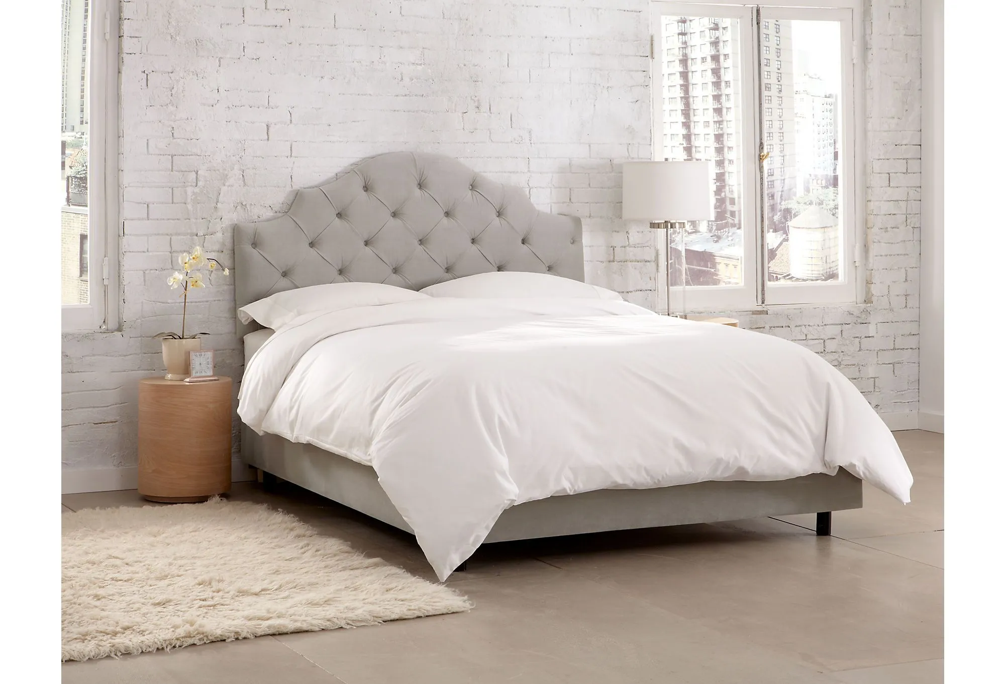 one kings lane bed