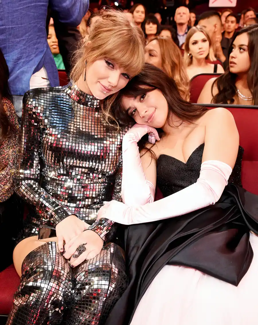 AMAs 2018 Taylor Swift Camila Cabello