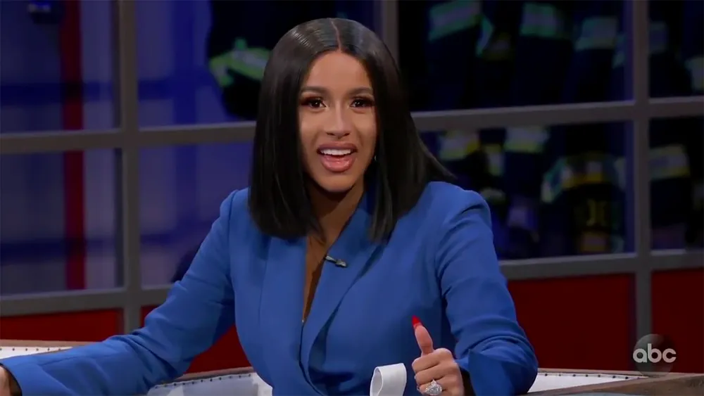 Cardi B vagina broke