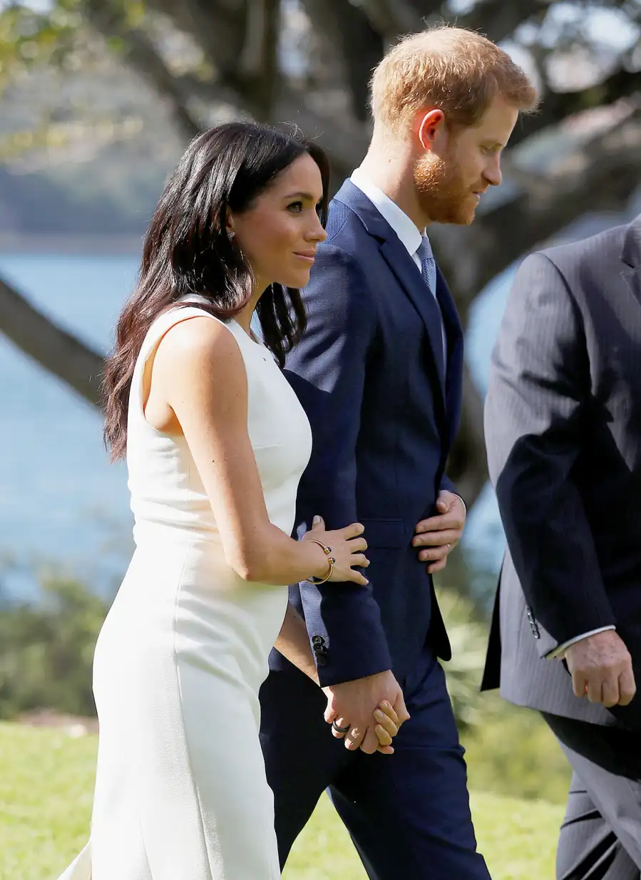 duchess-meghan-baby-bump