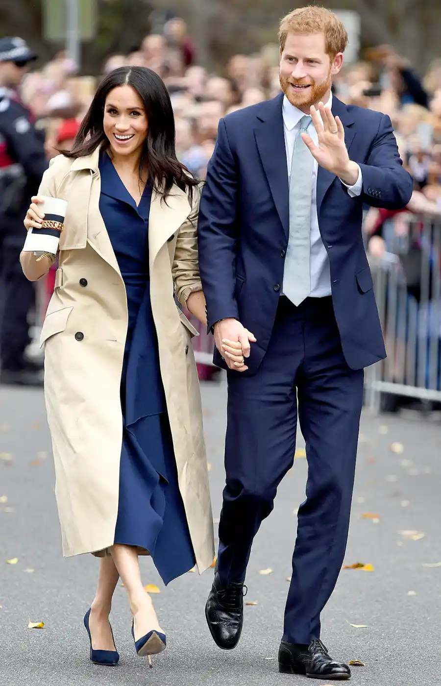 duchess meghan navy dress