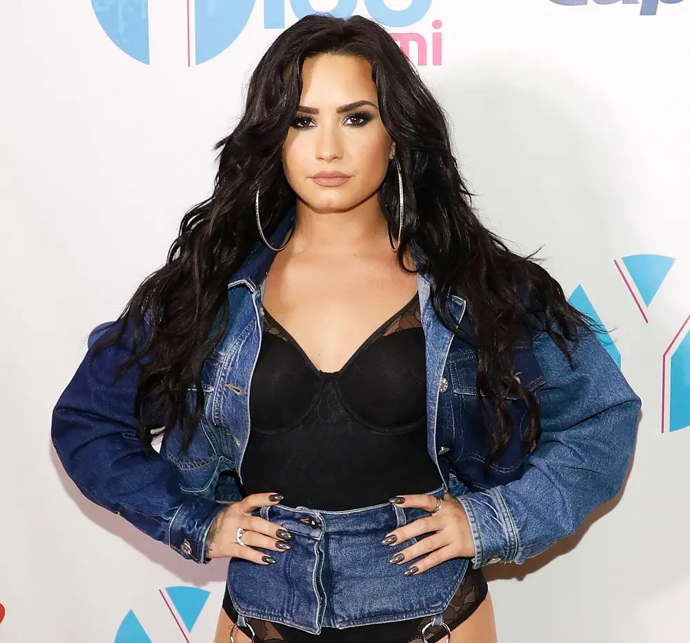 Justin Bieber Hailey Baldwin Demi Lovato House