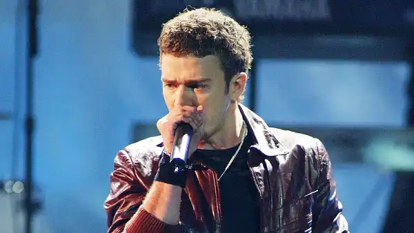 Justin Timberlake Cry Me A River Strong Feelings