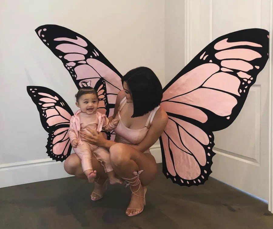 kylie-jenner-stormi-halloween-costume