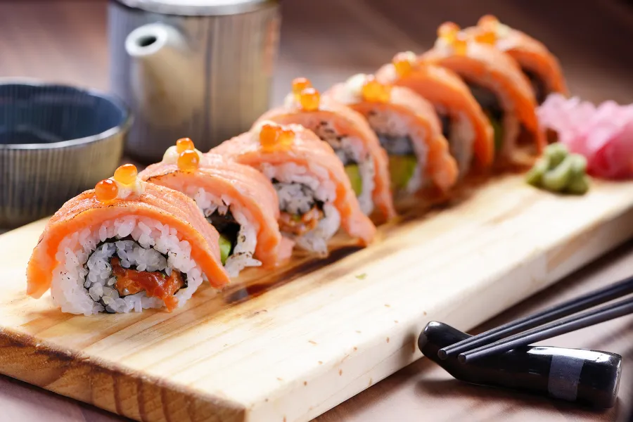 Duchess Meghan Pregnant Foods Sushi