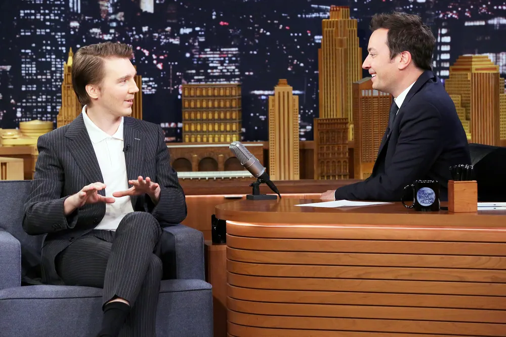 Paul Dano Zoe Kazan Welcome Baby The Tonight Show Starring Jimmy Fallon