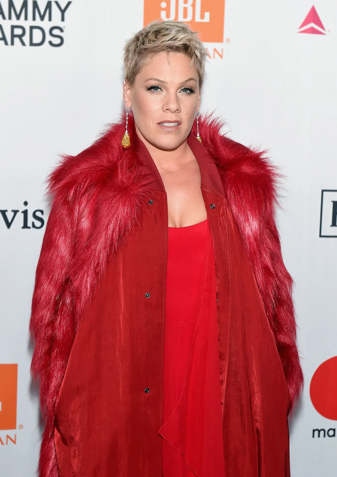 Pink Mourns the Loss of Her Beloved Dog