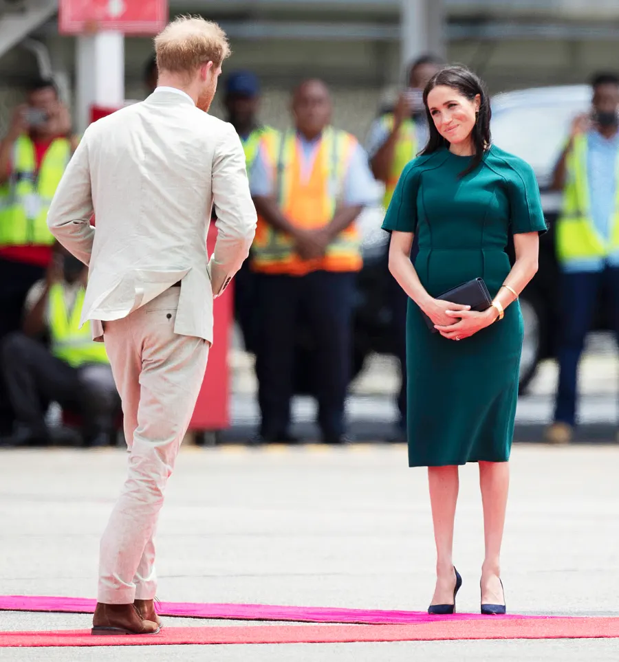Pregnant Duchess Meghan Prince Harry Fiji