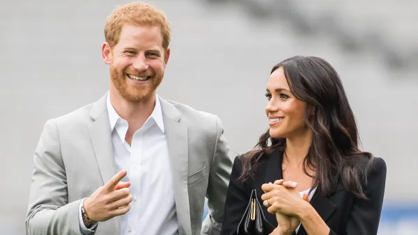 Pregnant Duchess Meghan and Prince Harry Are ‘Exploring’ Birth Options
