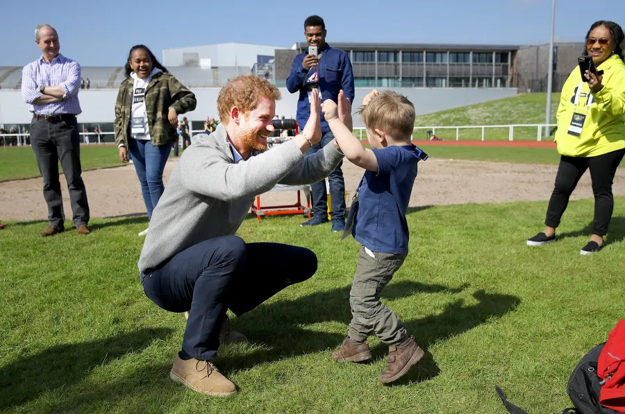 prince-harry-with-kids