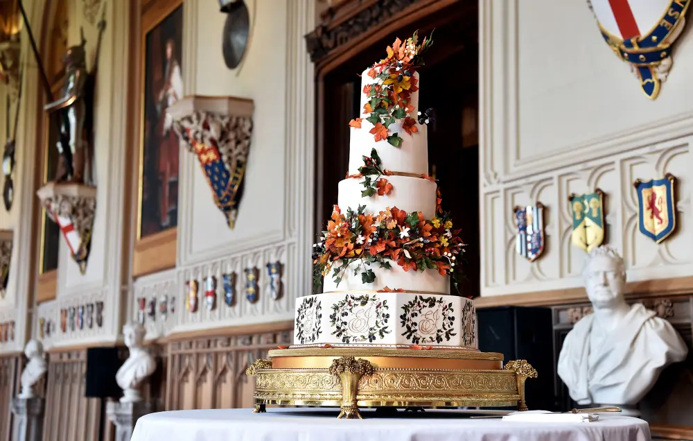See Princess Eugenie and Jack Brooksbank&rsquo;s Fall-Inspired Wedding Cake