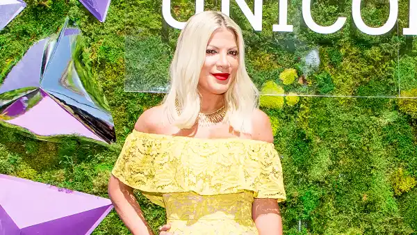 tori-spelling-talks-90210