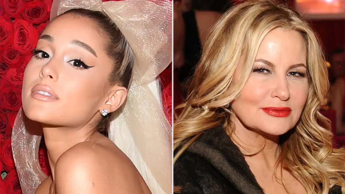 Ariana Grande and Jennifer Coolidge