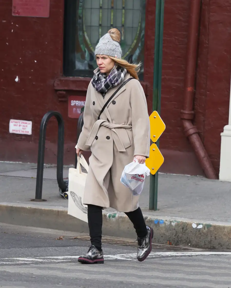 Claire Danes postbaby body