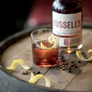 Thanksgiving Cocktails From Bars Around the Country to Drink Over the Holiday and Beyond