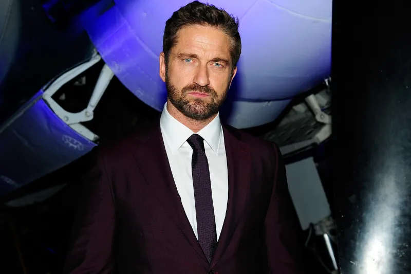 Gerard Butler, House, Fire, Malibu