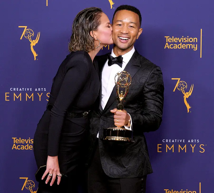 John-Legend-and-Chrissy-Teigen-EGOT