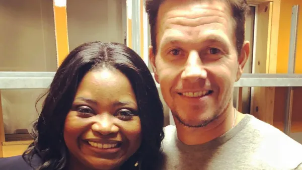 Octavia Spencer and Mark Wahlberg working out