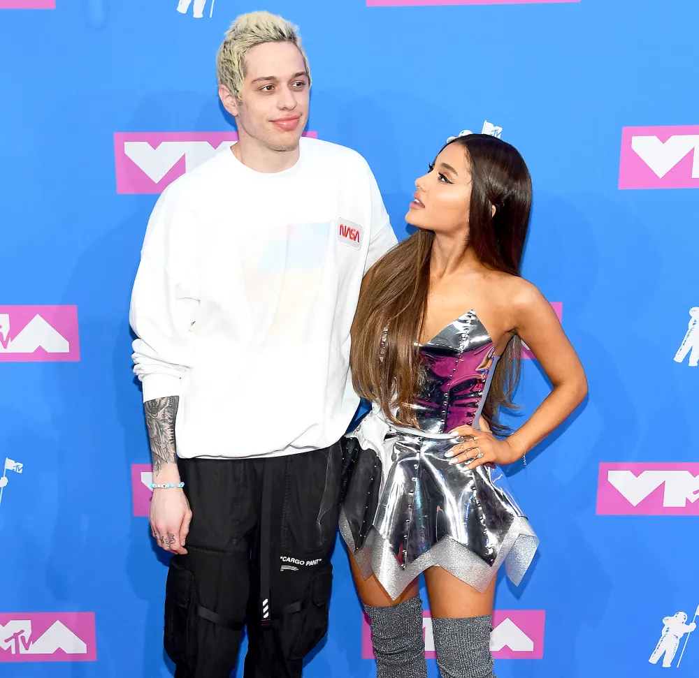 Pete--Davidson-Jokes-ABout-Ariana-Grande