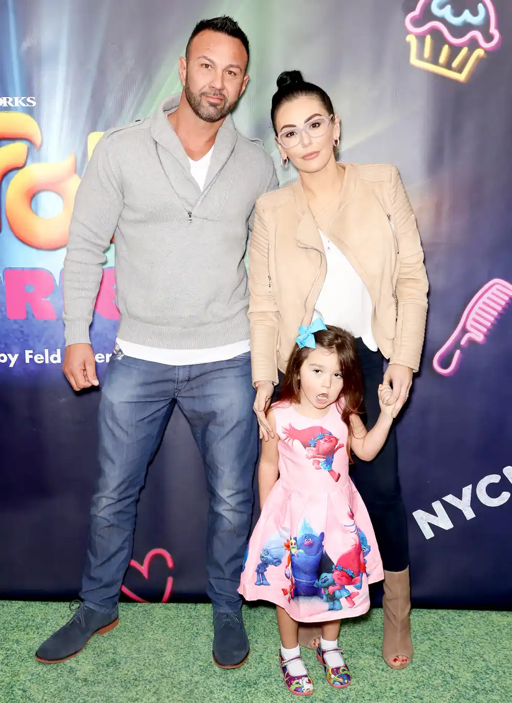 Roger-Mathews-Jwow-working-it-out