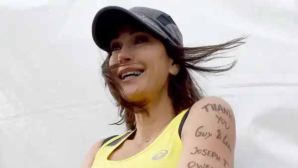 Teri-Hatcher-nyc-marathon