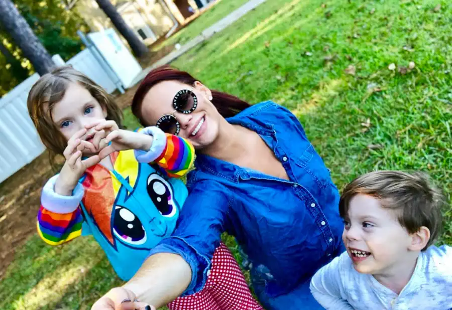 Thomas-Accuses-Kathryn-of-Using-Their-Children-for-Storylines-