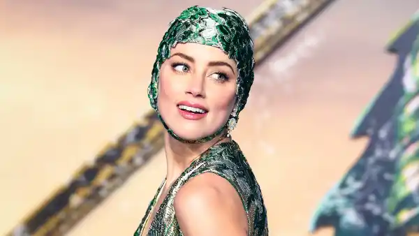 Amber Heard Wore a Literal Swimcap to the Aquaman Premiere