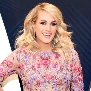carrie underwood-