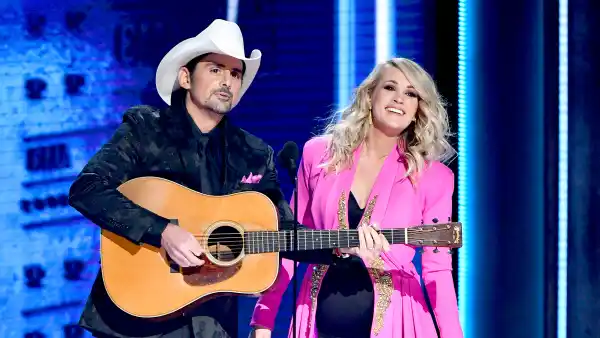 carrie-underwood-having-a-boy