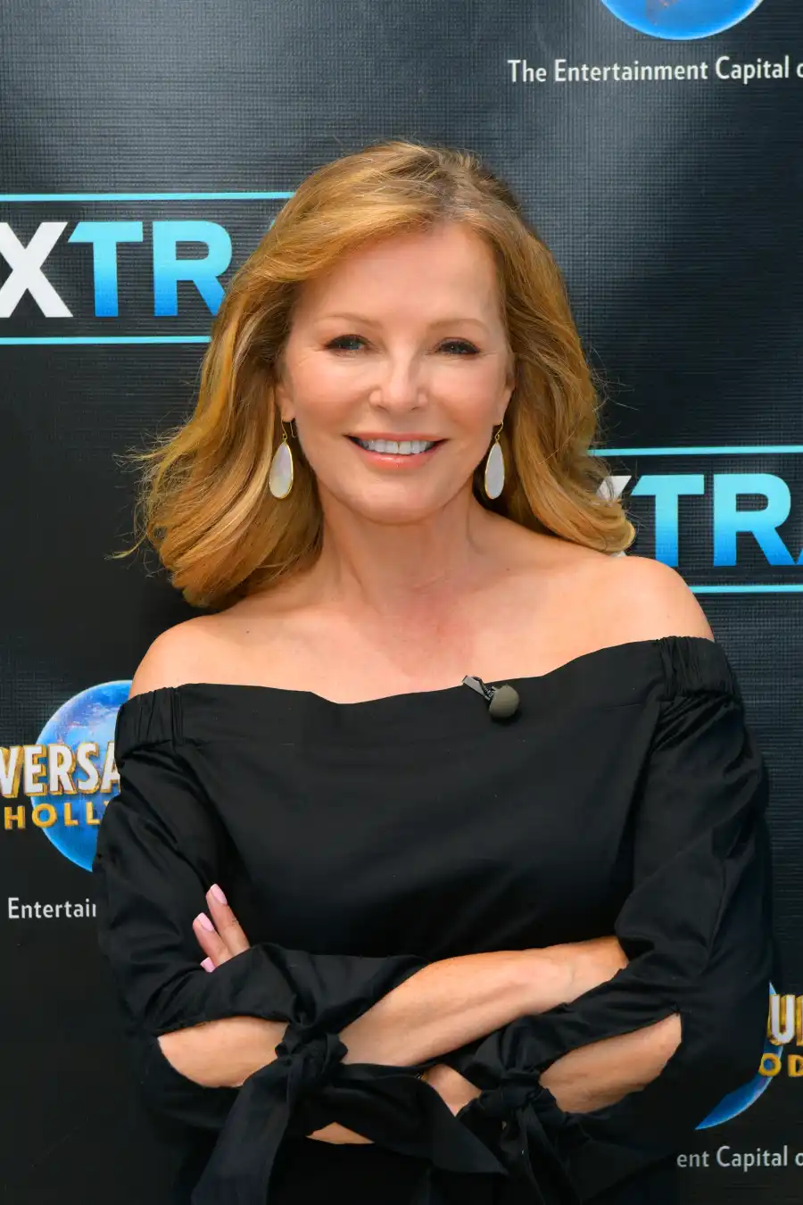 Celebrities Reveal Their Favorite Holiday Songs: Ariana Grande, Mariah Carey & More