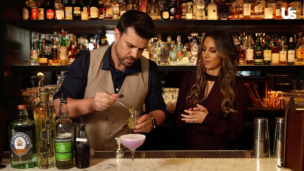 Upgrade Your Fall Bar With These Refreshing Cocktails &ndash; Watch
