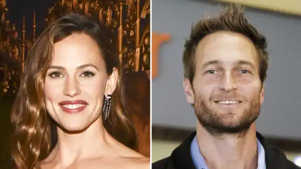 Jennifer Garner John Miller Romantic Christmas Getaway