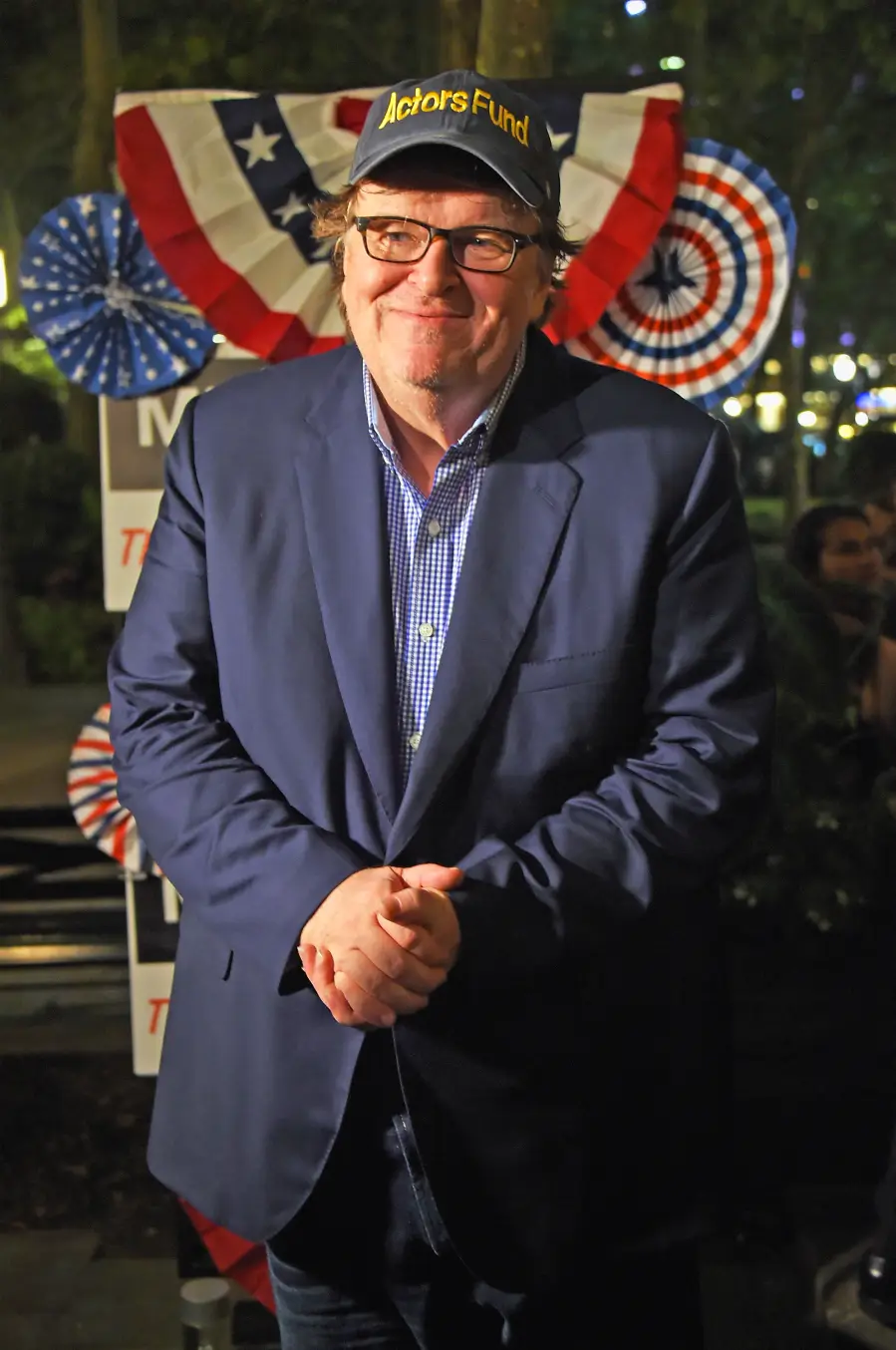 Celebrities Reveal Their Favorite Holiday Songs: Ariana Grande, Mariah Carey & More