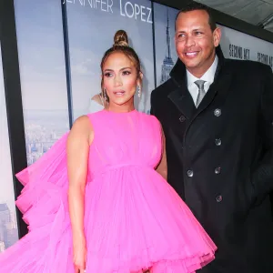 Alex Rodriguez Shares Video of Jennifer Lopez Showing Off Fortnite-Inspired Dance Moves on Christmas Morning: 'Still a Kid'