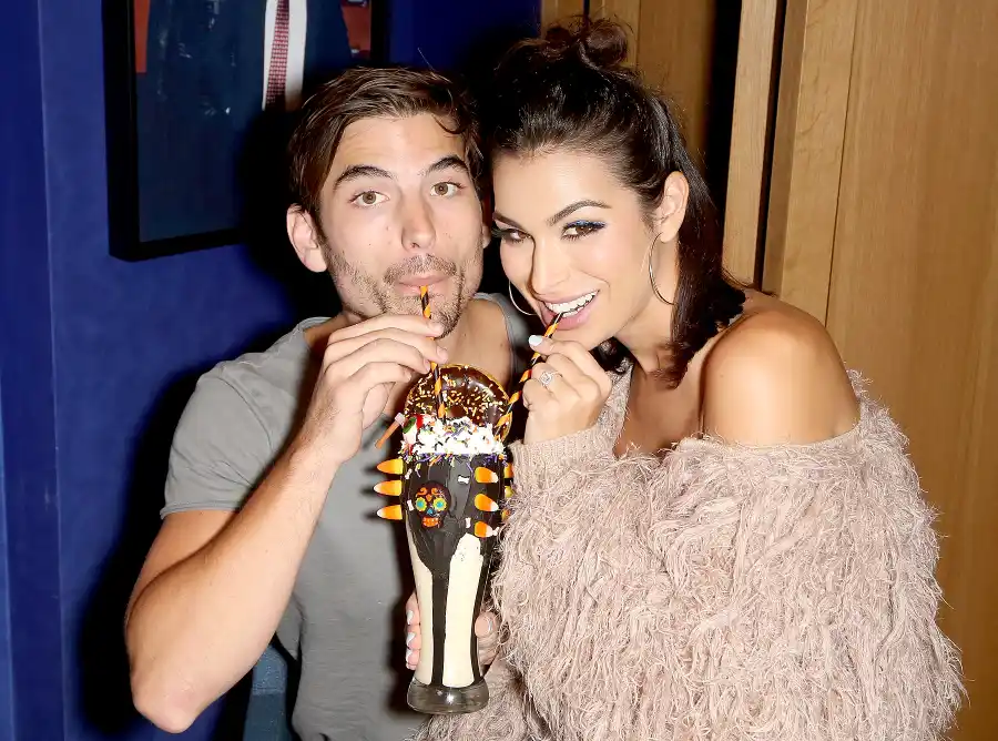 Ashley-Iaconetti-and-Jared-Haibon-wedding-food