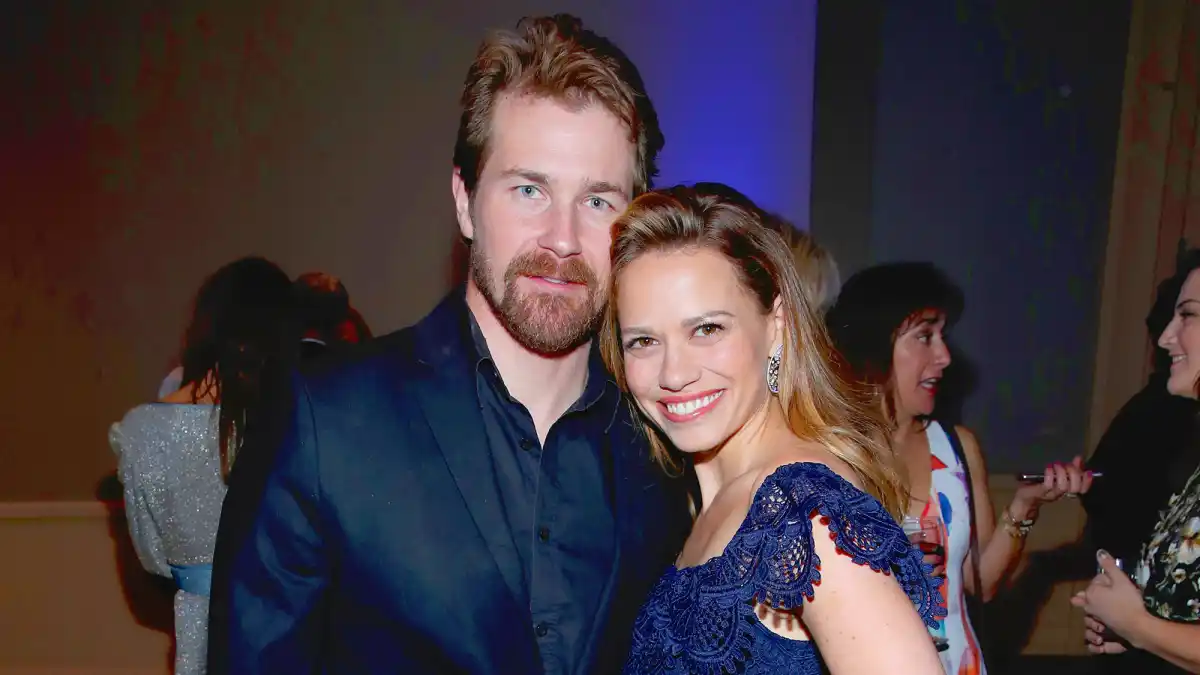 Josh Kelly and Bethany Joy Lenz